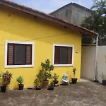 Casa dos Rocha em Ubatuba - Kitnet Preta